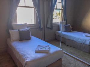 commercial hotel motel lithgow