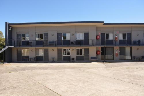 commercial hotel motel lithgow