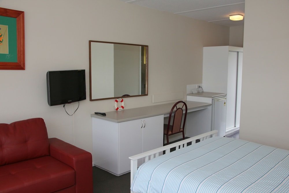 beauty point waterfront hotel