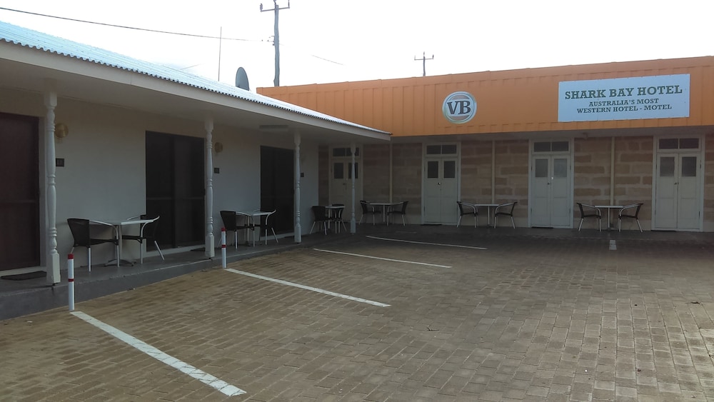 shark bay hotel