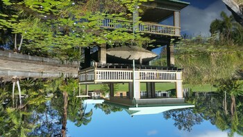 Hilltop Hideaway,Diddillibah>>Coolum Beach,4 star