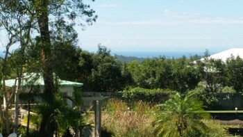 Hilltop Hideaway,Diddillibah>>Coolum Beach,4 star