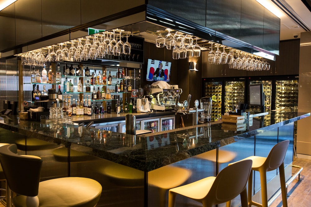 the branksome hotel and residences