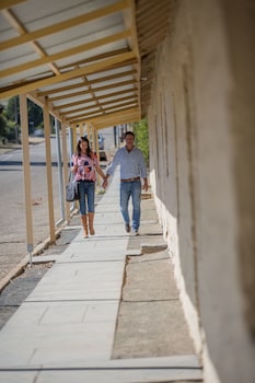 Paxton Square Cottages,Clare>>Burra,3 star