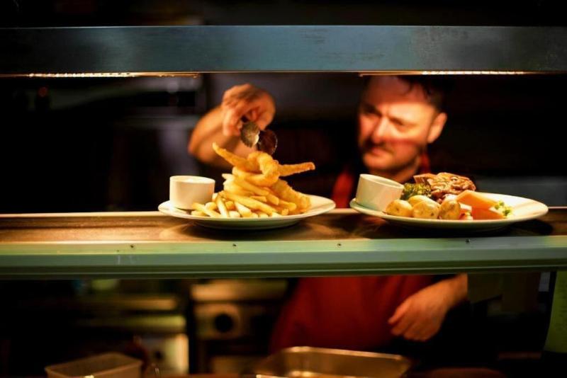 The Richmond Arms Hotel,Cambridge>>Brighton,3 star