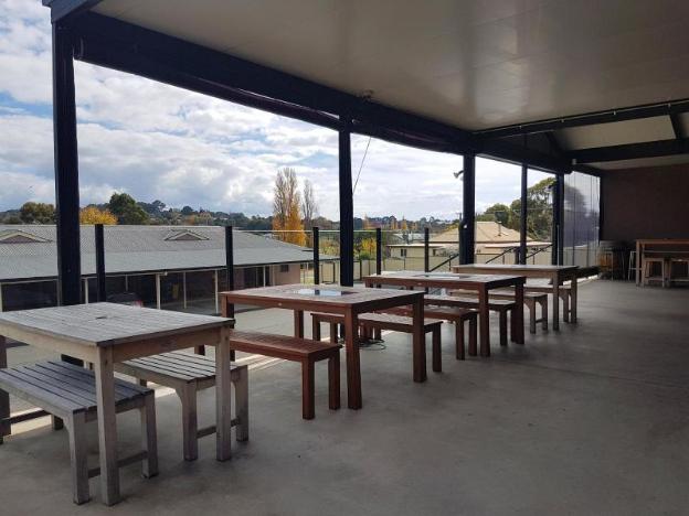 tenterfield tavern and motor inn