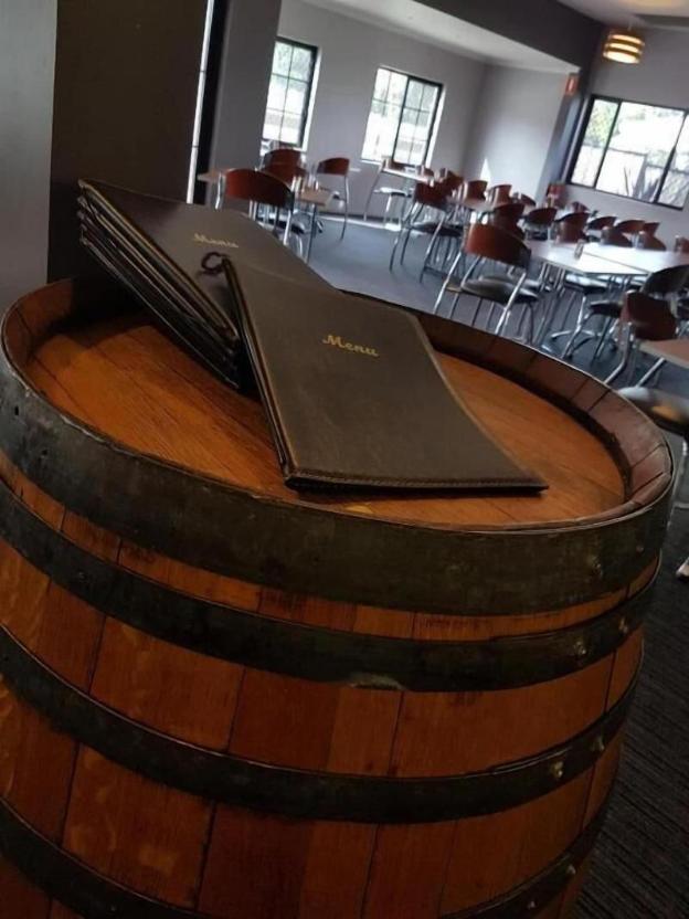 tenterfield tavern and motor inn