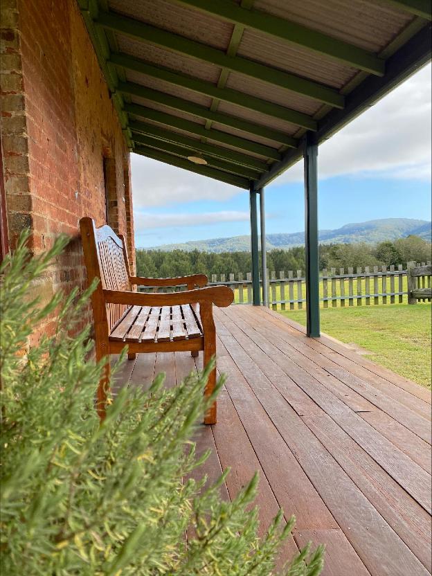 the barracks tocal