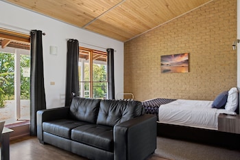Lookout Mountain Retreat,Bellingen>>Armidale,3 star