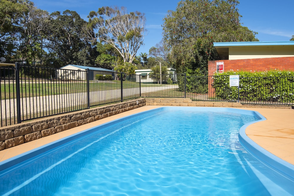 flynns beach caravan park