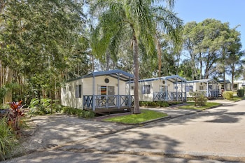 flynns beach caravan park