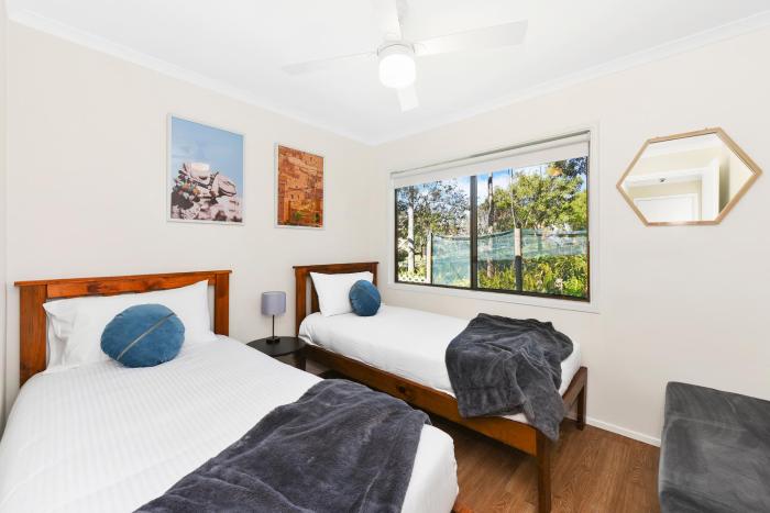 flynns beach caravan park