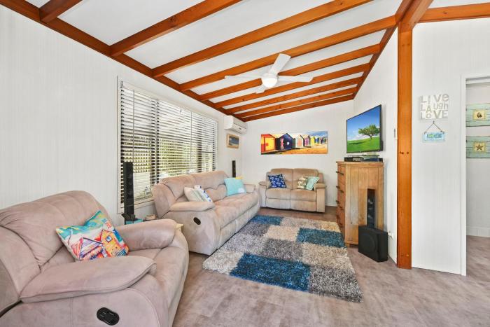 flynns beach caravan park