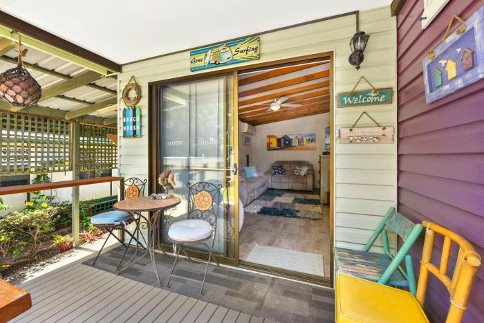 flynns beach caravan park