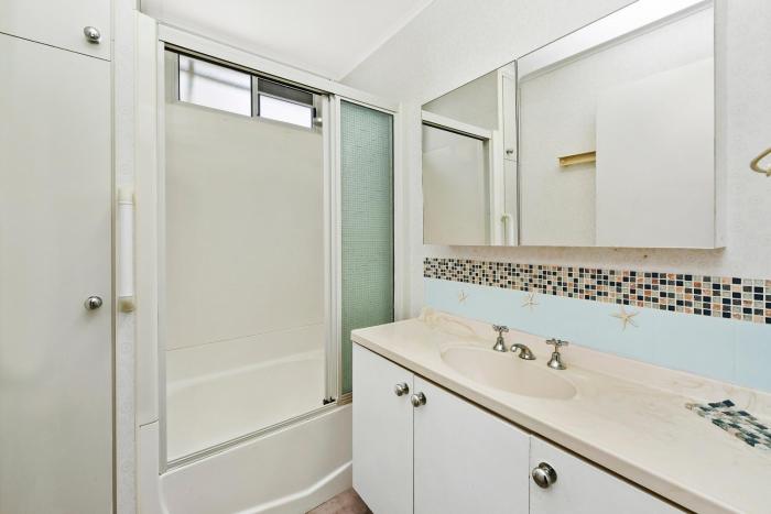 flynns beach caravan park