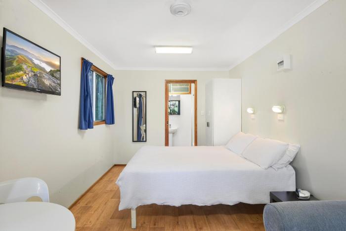 flynns beach caravan park