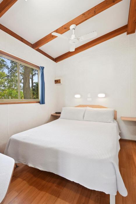 flynns beach caravan park