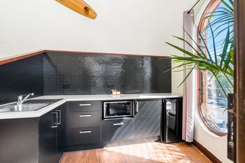 aquarius backpacker resort