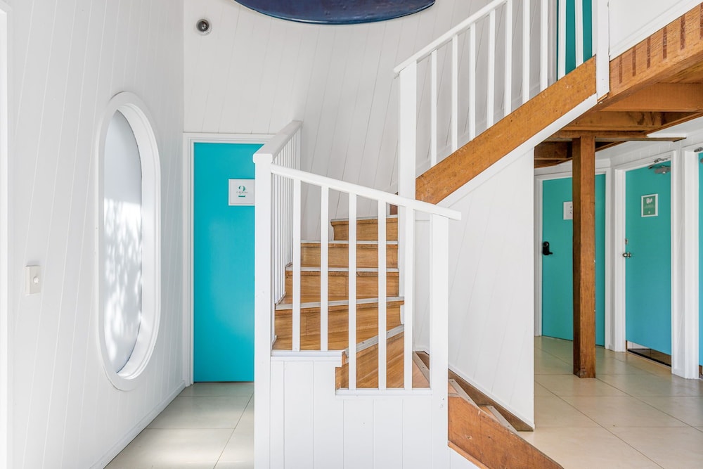 aquarius backpacker resort