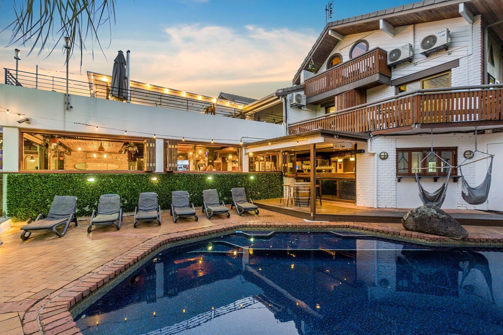 aquarius backpacker resort