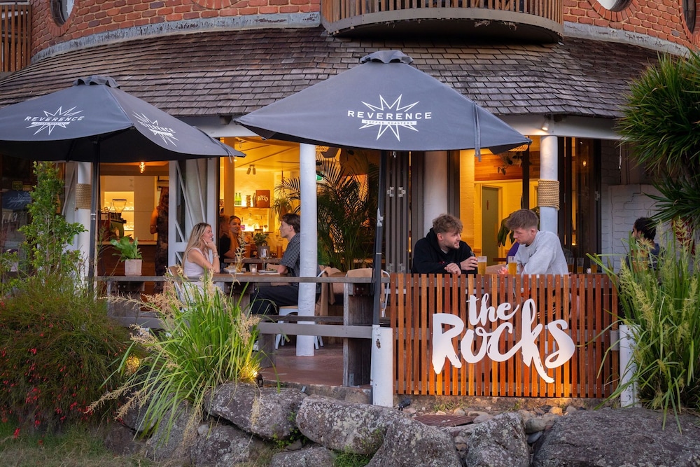 aquarius backpacker resort