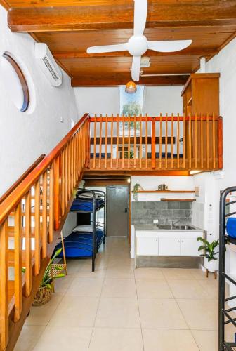 aquarius backpacker resort