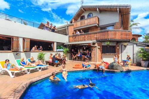 aquarius backpacker resort