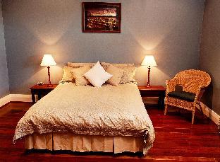 upper reach spa cottage