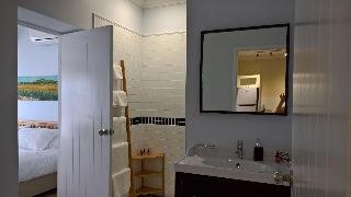 kernow charters towers