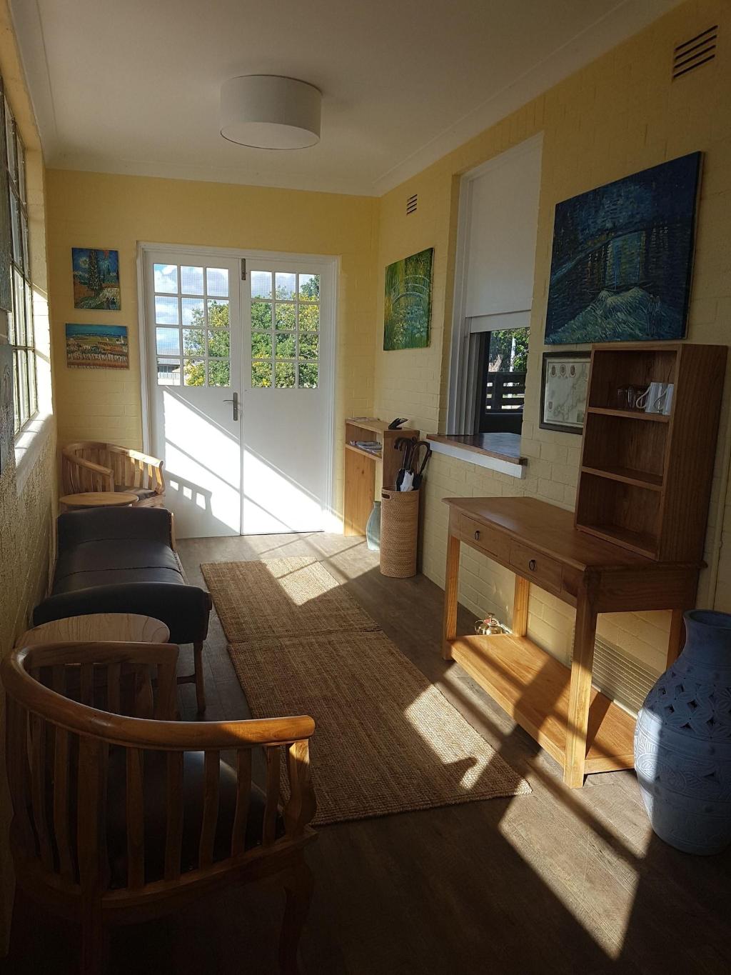 kernow charters towers