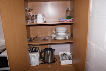 Inglewood Motel And Caravan Park,Horsham>>Bendigo,3 star