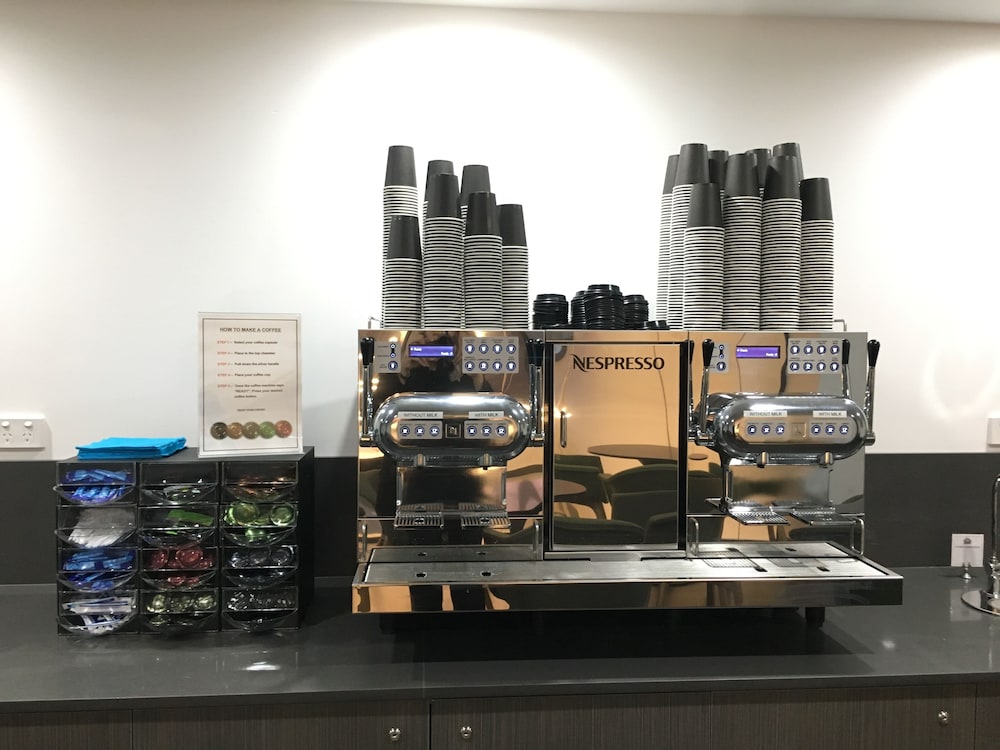 valuesuites green square