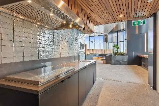 brisbane skytower by cllix