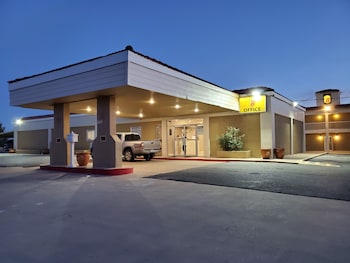 super 8 by wyndham abilene north