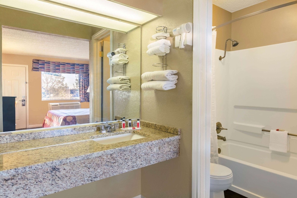 super 8 by wyndham abilene north