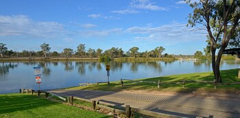 Echo Holiday Parks - Waikerie,Waikerie>>Barmera,3 star