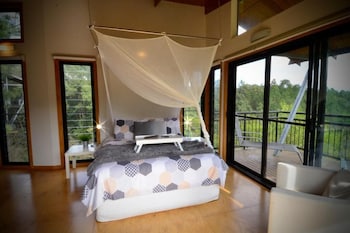 ecoasis wellness sanctuary