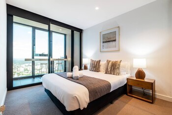 mega style apartments victoria one