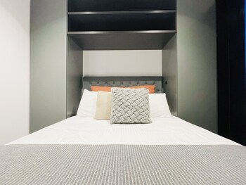 mega style apartments victoria one