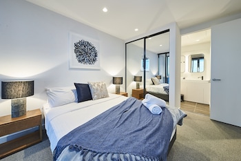 mega style apartments victoria one