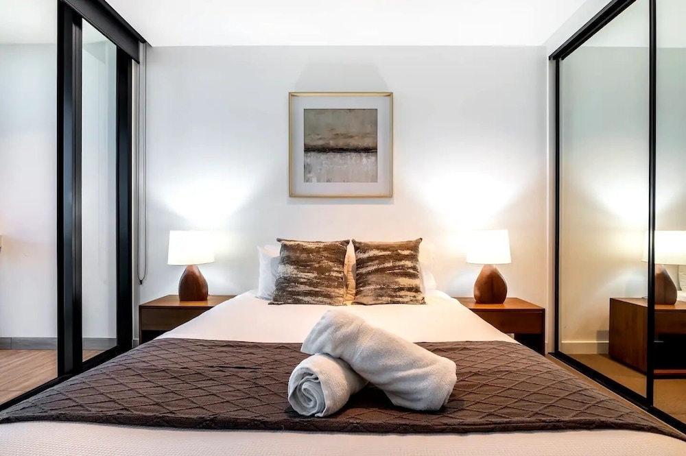 mega style apartments victoria one