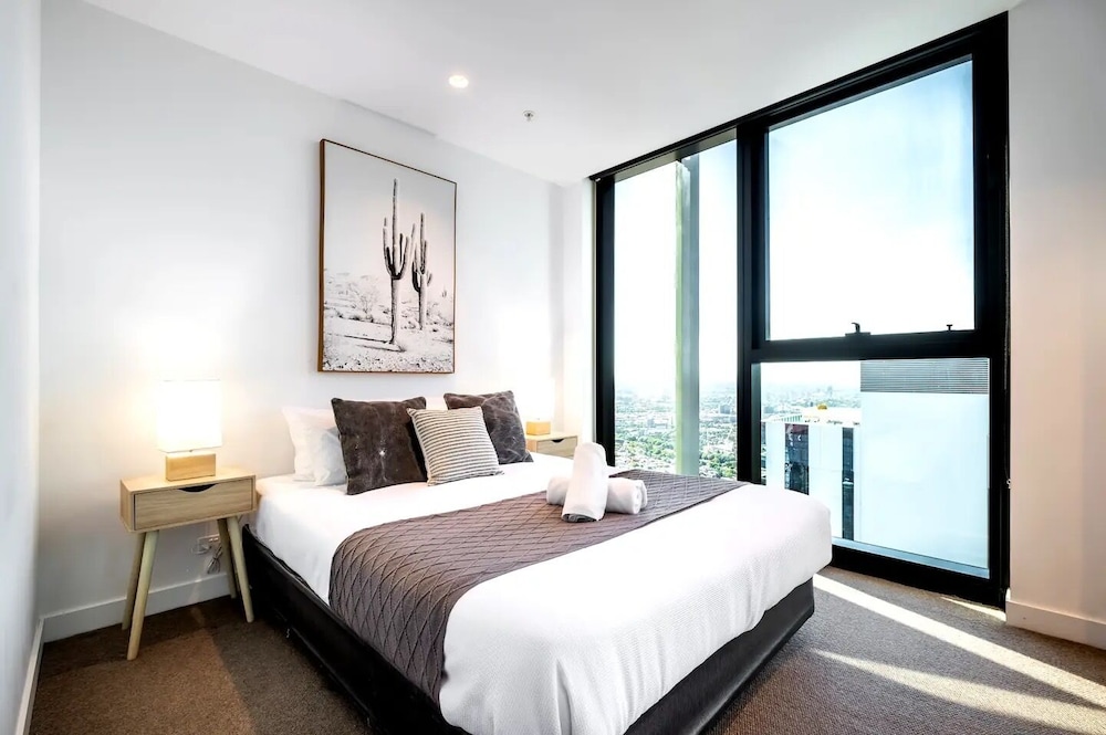 mega style apartments victoria one
