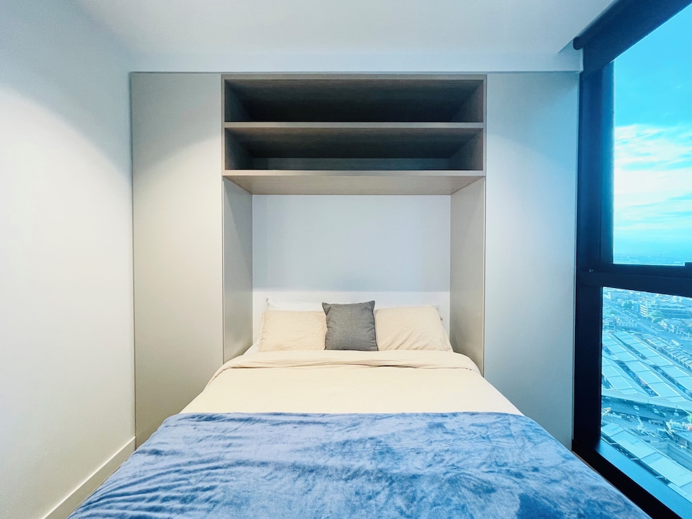 mega style apartments victoria one