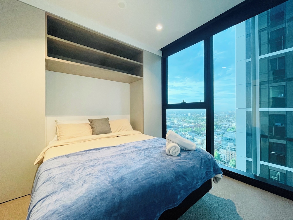 mega style apartments victoria one