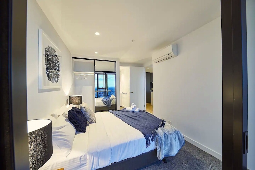 mega style apartments victoria one