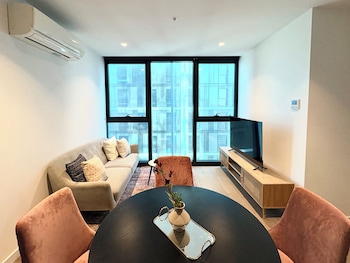 mega style apartments victoria one