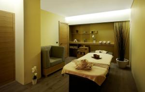 Istanbul Gonen Hotel,Near 212 Istanbul Power Outlet,5 star