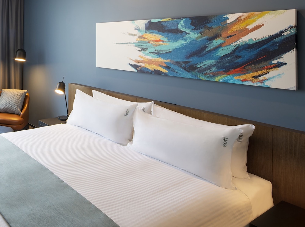 holiday inn sydney st marys by ihg