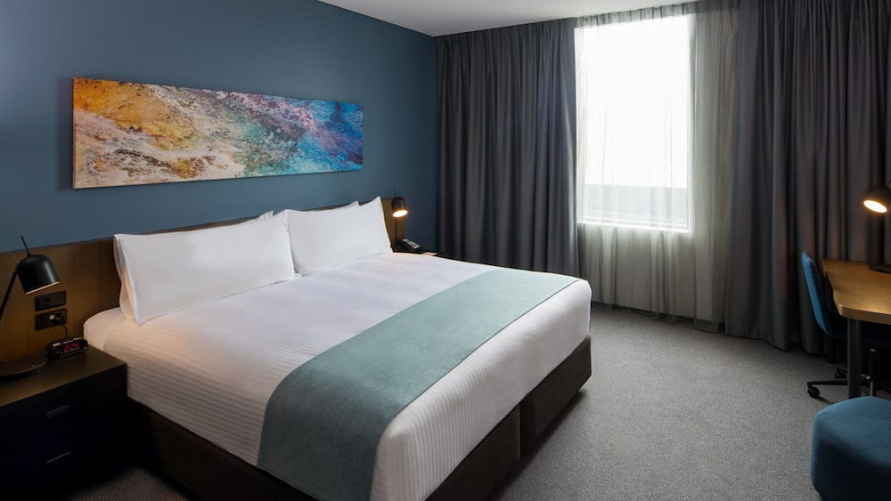 holiday inn sydney st marys by ihg