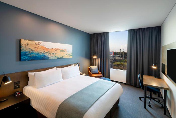 holiday inn sydney st marys by ihg